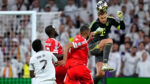 Bayern dạy cho Real Madrid cách chạy như một tập thể!